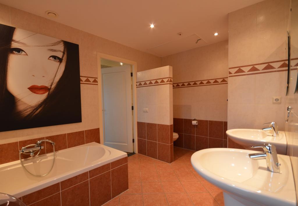 Wake Up Call Bed & Breakfast Westbroek Εξωτερικό φωτογραφία
